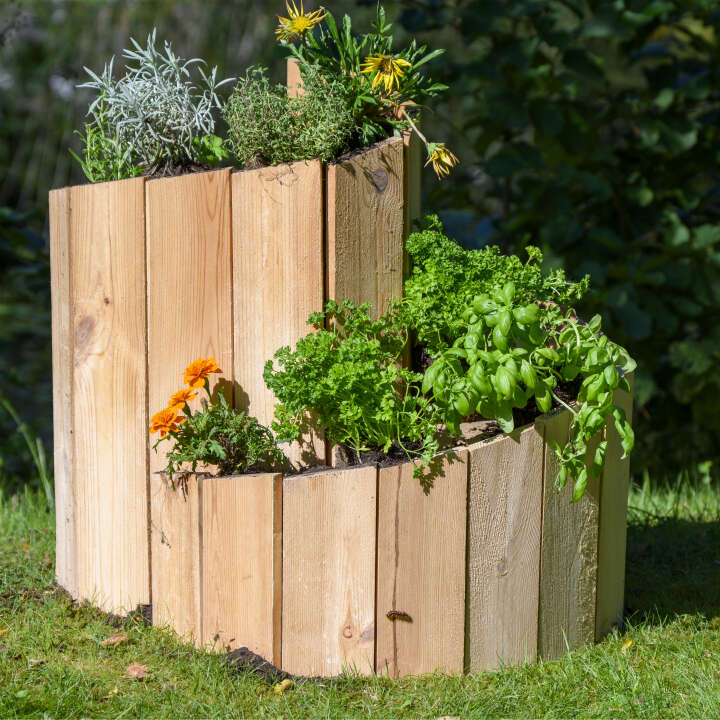 dobar Kräuterspirale